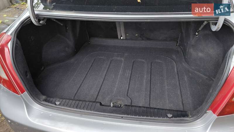 Седан Chevrolet Lacetti 2006 в Харькове