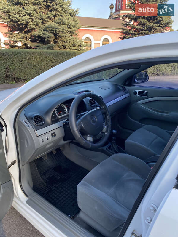 Хетчбек Chevrolet Lacetti 2005 в Кам'янському фото 9 Хетчбек Chevrolet Lacetti 2005 в Кам'янському