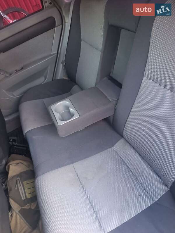 Седан Chevrolet Lacetti 2008 в Полтаве