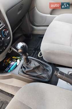 Универсал Chevrolet Lacetti 2006 в  фото 4 Универсал Chevrolet Lacetti 2006 в
