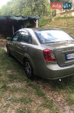 Седан Chevrolet Lacetti 2005 в Ужгороді