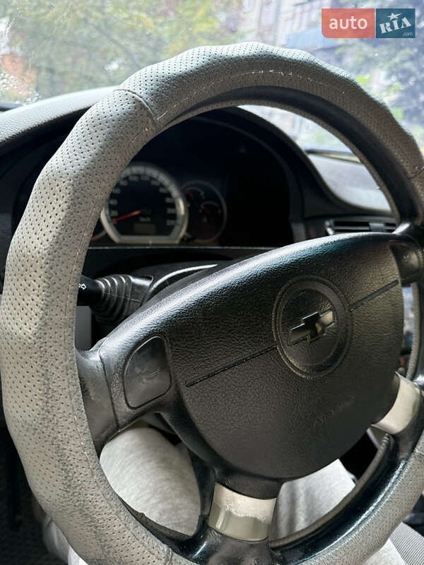 Седан Chevrolet Lacetti 2008 в Черкасах фото 9 Седан Chevrolet Lacetti 2008 в Черкасах