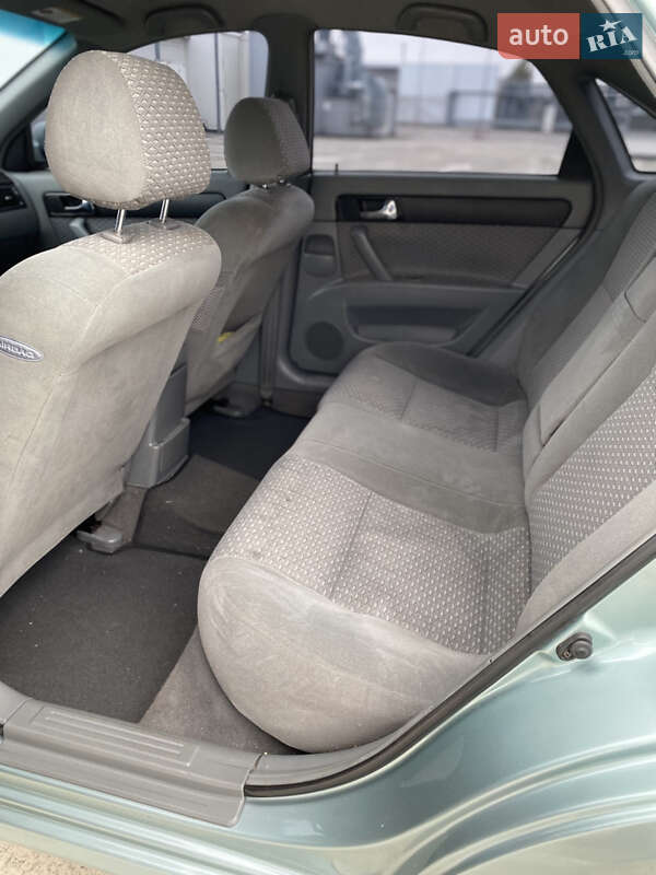 Седан Chevrolet Lacetti 2005 в Києві