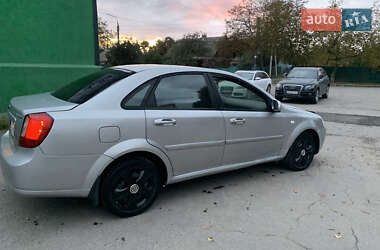 Седан Chevrolet Lacetti 2006 в  фото 5 Седан Chevrolet Lacetti 2006 в