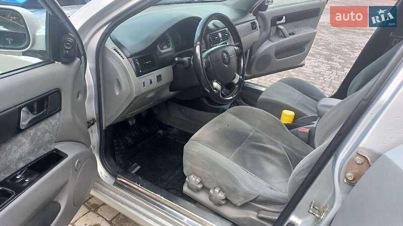 Седан Chevrolet Lacetti 2004 в Ровно фото 10 Седан Chevrolet Lacetti 2004 в Ровно