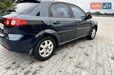 Хетчбек Chevrolet Lacetti 2007 в  фото 8 Хетчбек Chevrolet Lacetti 2007 в