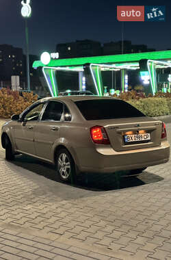 Седан Chevrolet Lacetti 2005 в  фото 6 Седан Chevrolet Lacetti 2005 в