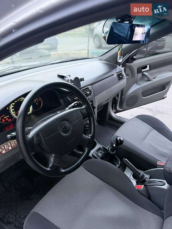 Седан Chevrolet Lacetti 2006 в Киеве