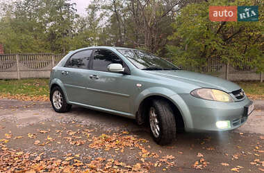 Хетчбек Chevrolet Lacetti 2007 в  фото 3 Хетчбек Chevrolet Lacetti 2007 в