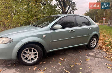 Хетчбек Chevrolet Lacetti 2007 в  фото 8 Хетчбек Chevrolet Lacetti 2007 в