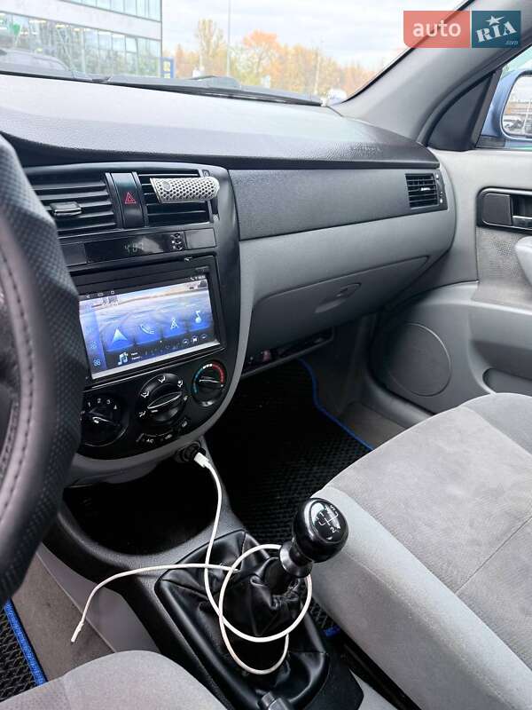 Седан Chevrolet Lacetti 2007 в Киеве фото 18 Седан Chevrolet Lacetti 2007 в Киеве