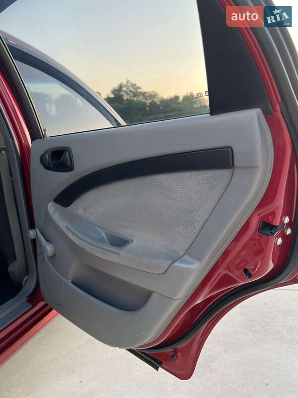 Хэтчбек Chevrolet Lacetti 2010 в Павлограде фото 51 Хэтчбек Chevrolet Lacetti 2010 в Павлограде