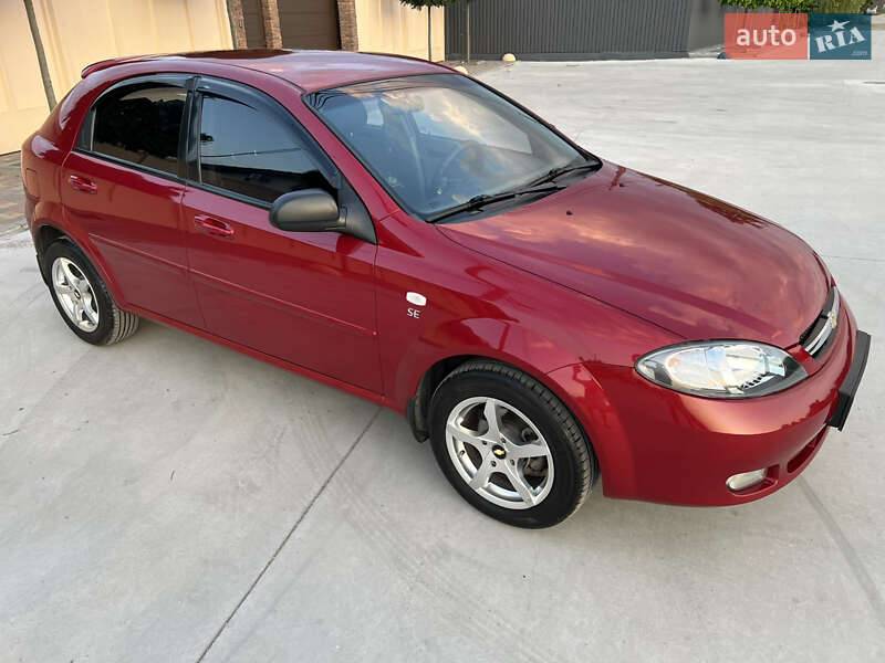 Хэтчбек Chevrolet Lacetti 2010 в Павлограде фото 58 Хэтчбек Chevrolet Lacetti 2010 в Павлограде