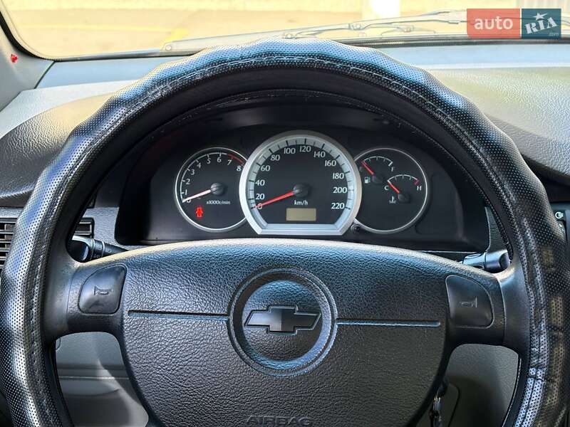Седан Chevrolet Lacetti 2005 в Днепре фото 13 Седан Chevrolet Lacetti 2005 в Днепре
