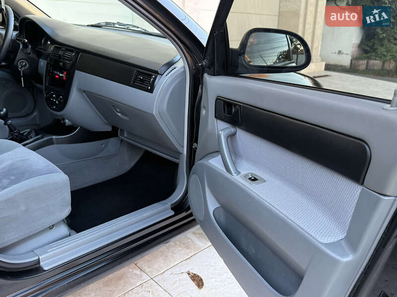 Седан Chevrolet Lacetti 2007 в Одессе фото 25 Седан Chevrolet Lacetti 2007 в Одессе