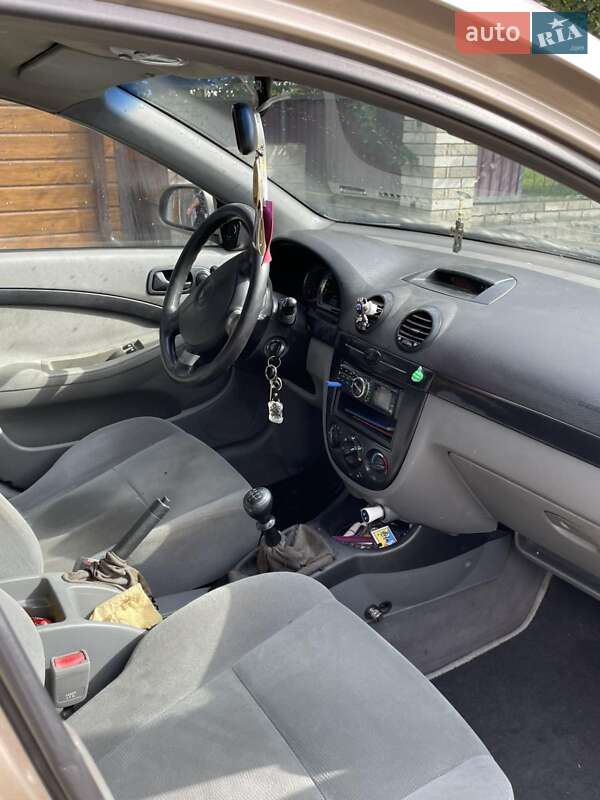 Універсал Chevrolet Lacetti 2004 в Путилі