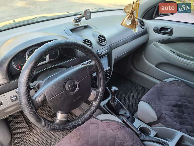 Хетчбек Chevrolet Lacetti 2012 в Києві