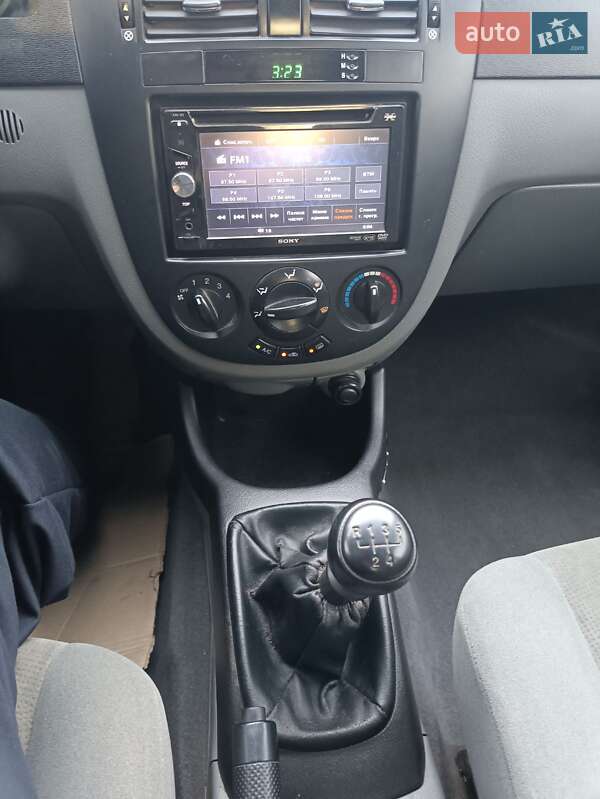 Седан Chevrolet Lacetti 2011 в Броварах фото 14 Седан Chevrolet Lacetti 2011 в Броварах