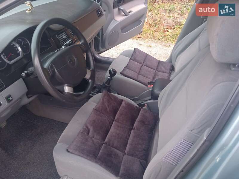 Седан Chevrolet Lacetti 2007 в Дрогобыче фото 40 Седан Chevrolet Lacetti 2007 в Дрогобыче