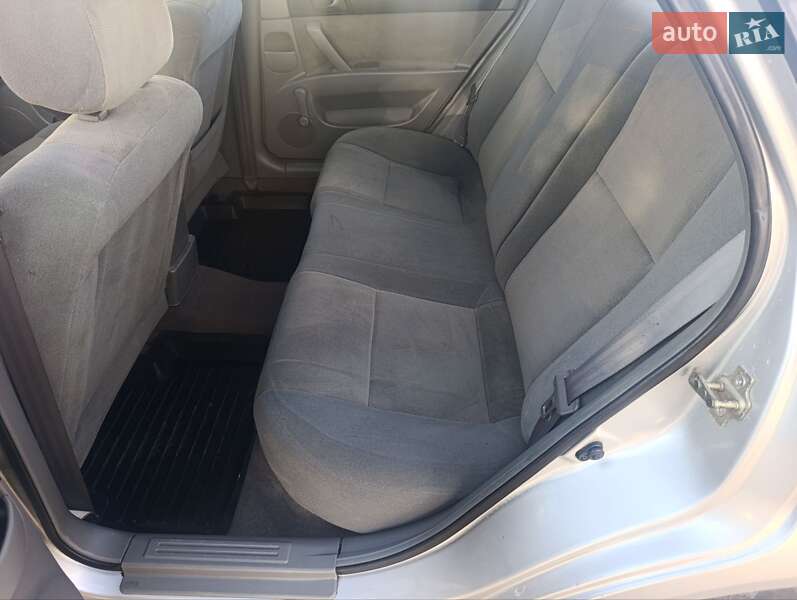 Седан Chevrolet Lacetti 2012 в Кагарлыке