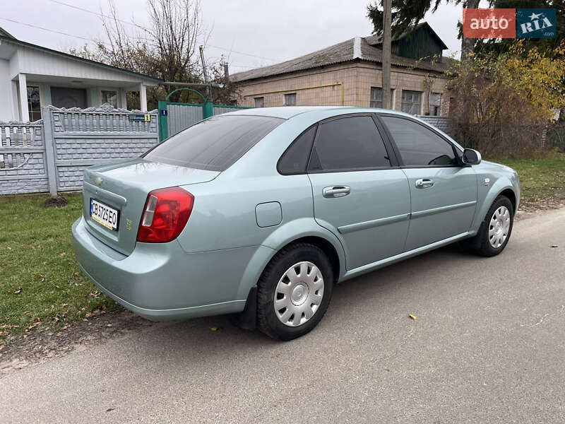 Седан Chevrolet Lacetti 2008 в Чернигове