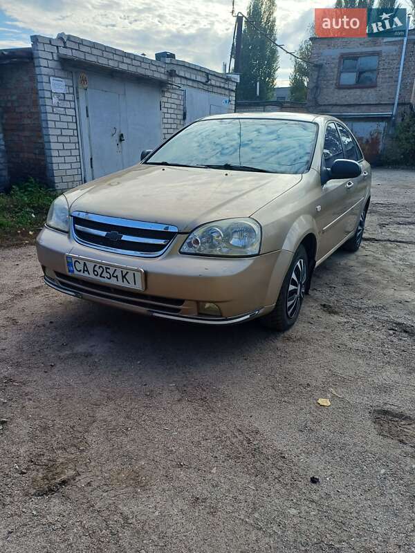Chevrolet Lacetti 2004