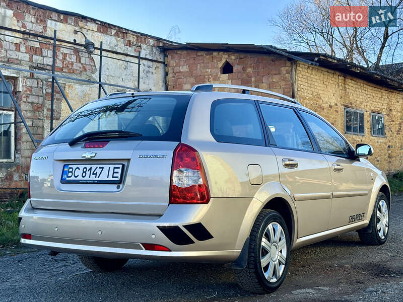 Универсал Chevrolet Lacetti 2012 в Дрогобыче