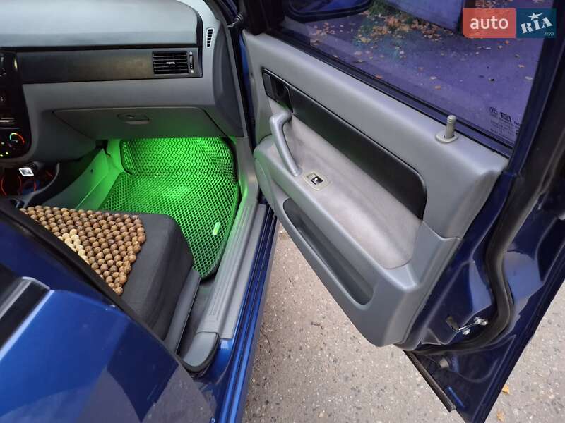 Седан Chevrolet Lacetti 2008 в Полтаві