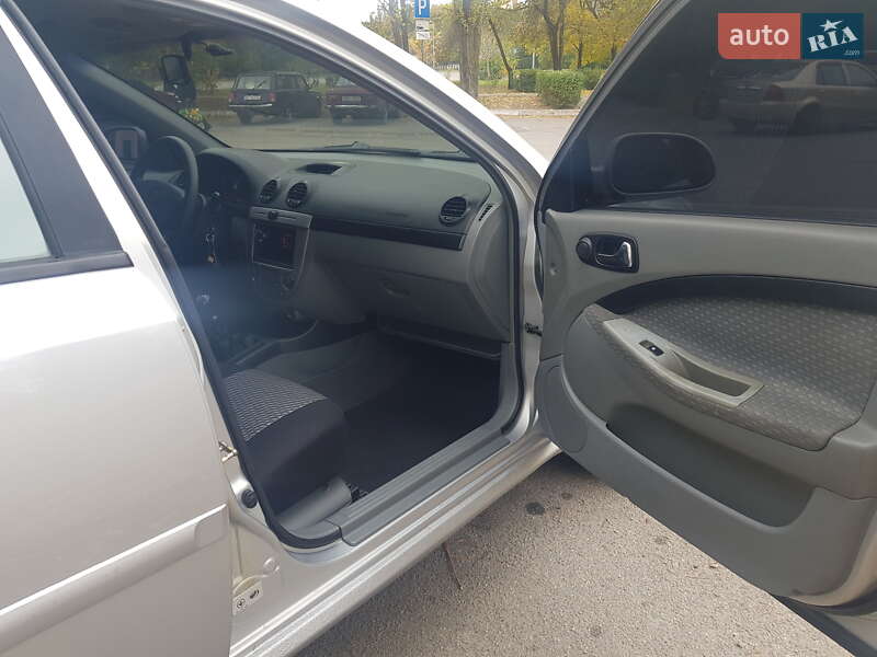 Универсал Chevrolet Lacetti 2010 в Одессе