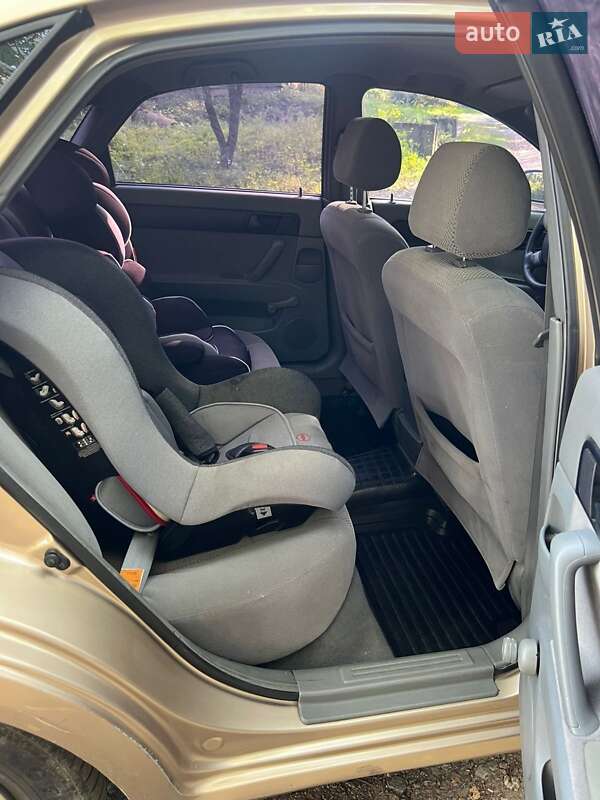 Седан Chevrolet Lacetti 2008 в Чернигове