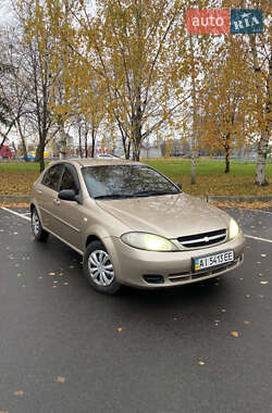 Хэтчбек Chevrolet Lacetti 2008 в Киеве