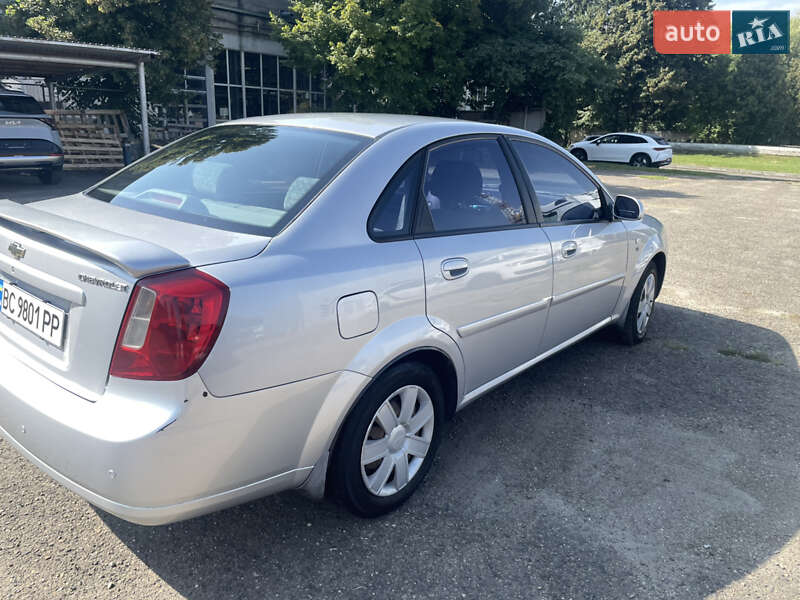 Седан Chevrolet Lacetti 2004 в Львове фото 2 Седан Chevrolet Lacetti 2004 в Львове