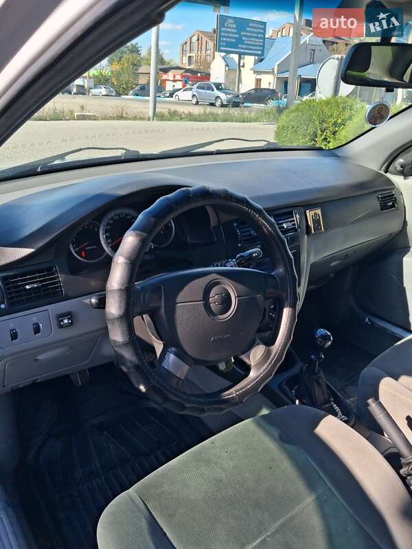 Седан Chevrolet Lacetti 2006 в Білогородці