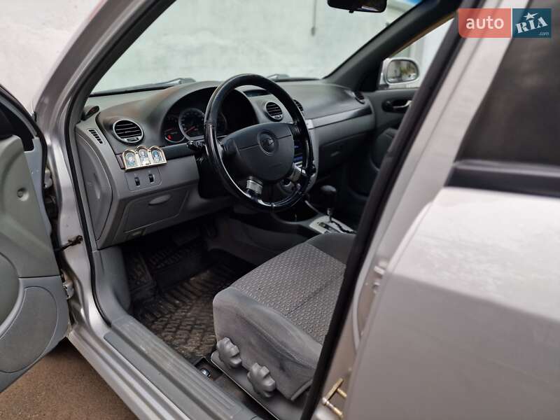 Хэтчбек Chevrolet Lacetti 2005 в Одессе фото 39 Хэтчбек Chevrolet Lacetti 2005 в Одессе