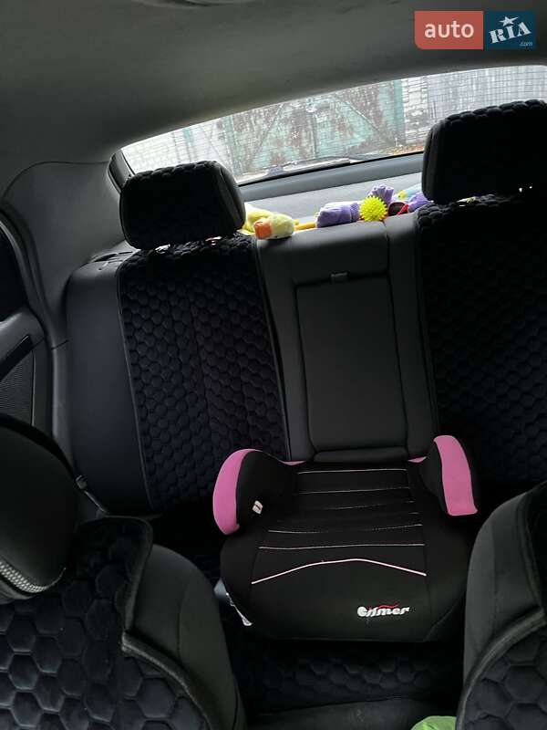 Хэтчбек Chevrolet Lacetti 2008 в Харькове