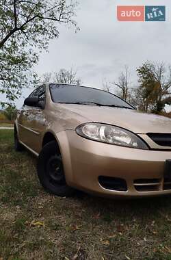 Хетчбек Chevrolet Lacetti 2006 в Кропивницькому