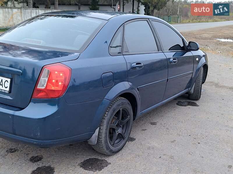 Седан Chevrolet Lacetti 2007 в Самборе