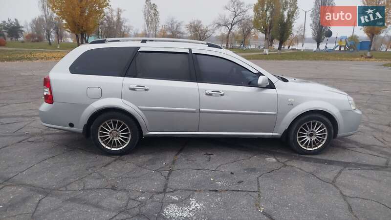 Универсал Chevrolet Lacetti 2006 в Каменском