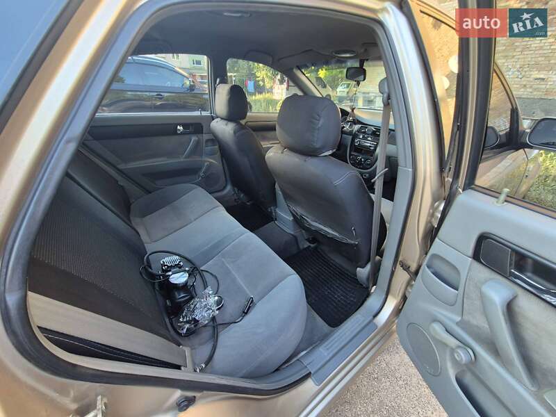 Седан Chevrolet Lacetti 2007 в Києві фото 17 Седан Chevrolet Lacetti 2007 в Києві