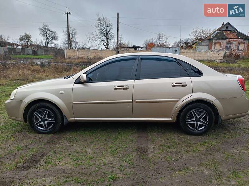 Седан Chevrolet Lacetti 2005 в Малиновке фото 6 Седан Chevrolet Lacetti 2005 в Малиновке