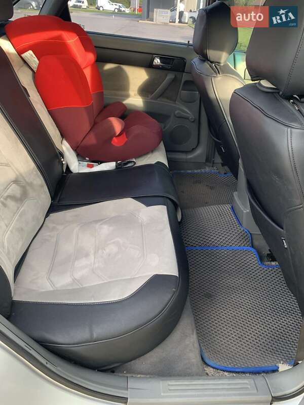 Седан Chevrolet Lacetti 2008 в Ромнах