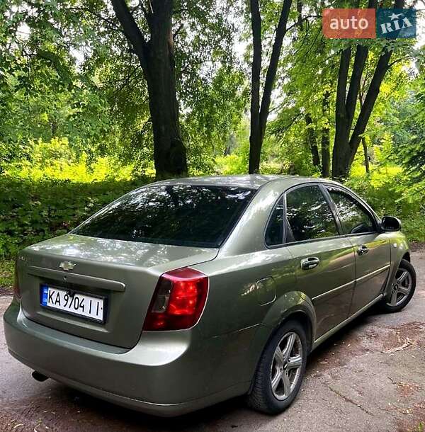 Седан Chevrolet Lacetti 2004 в Киеве фото Седан Chevrolet Lacetti 2004 в Киеве