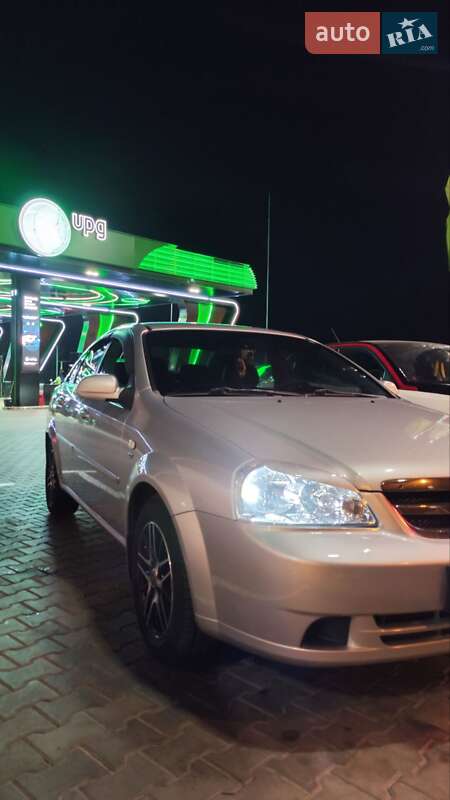 Седан Chevrolet Lacetti 2005 в Днепре фото 4 Седан Chevrolet Lacetti 2005 в Днепре