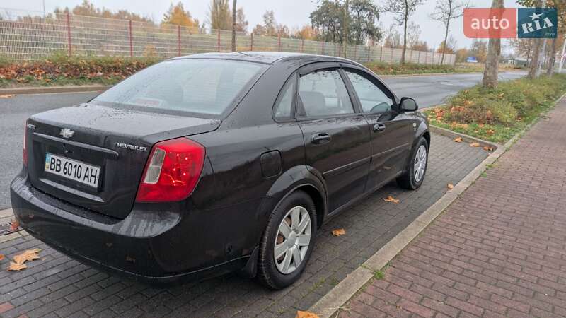 Седан Chevrolet Lacetti 2005 в Киеве