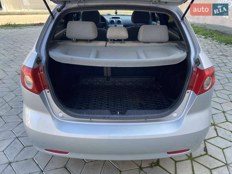 Хэтчбек Chevrolet Lacetti 2007 в Николаеве фото 37 Хэтчбек Chevrolet Lacetti 2007 в Николаеве
