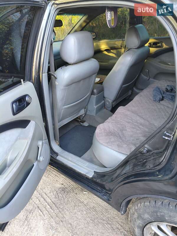 Хэтчбек Chevrolet Lacetti 2005 в Ромнах