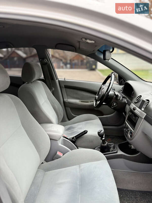 Хэтчбек Chevrolet Lacetti 2006 в Николаеве