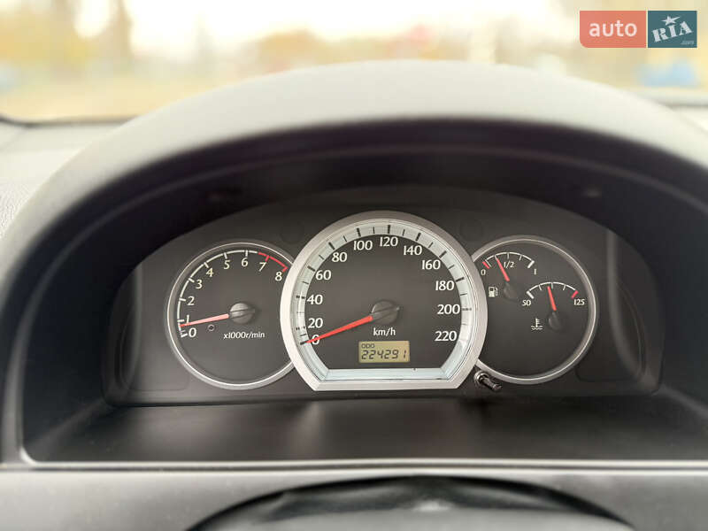 Хэтчбек Chevrolet Lacetti 2006 в Николаеве