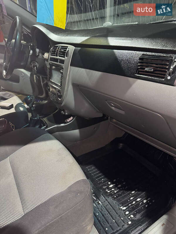 Седан Chevrolet Lacetti 2007 в Полтаве