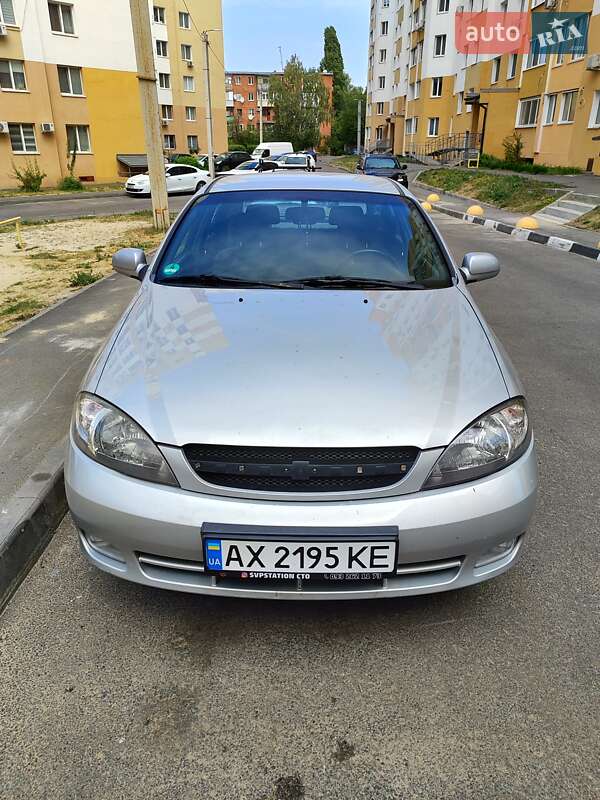 Хэтчбек Chevrolet Lacetti 2007 в Харькове